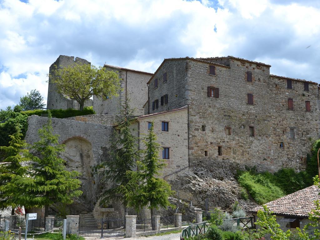 Belvilla By Oyo Graceful Apartment With Garden Petrella Guidi Zewnętrze zdjęcie